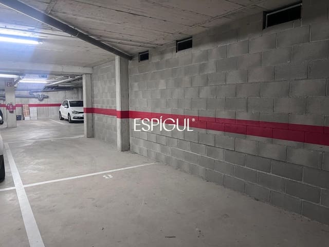 Garage for sale in Fornells de la Selva - € 22,500 (Ref: 10015978)