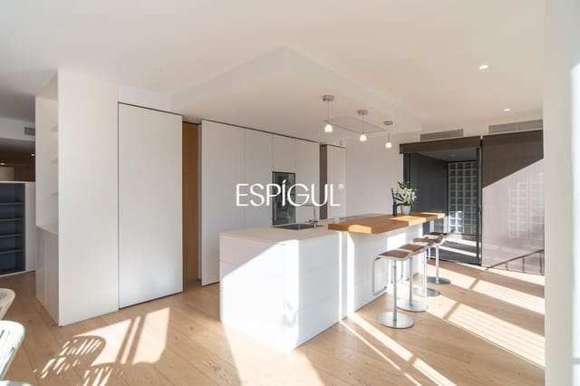 3 soverom Leilighet til salgs i Girona by med garasje - € 1 250 000 (Ref: 10015981)