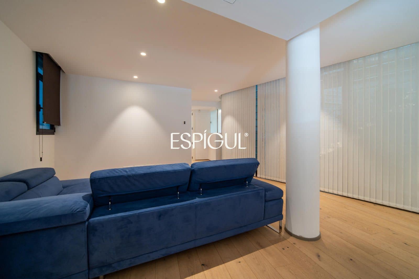 3 bedroom Flat for sale in Girona city with garage - € 1,250,000 (Ref: 10015981)