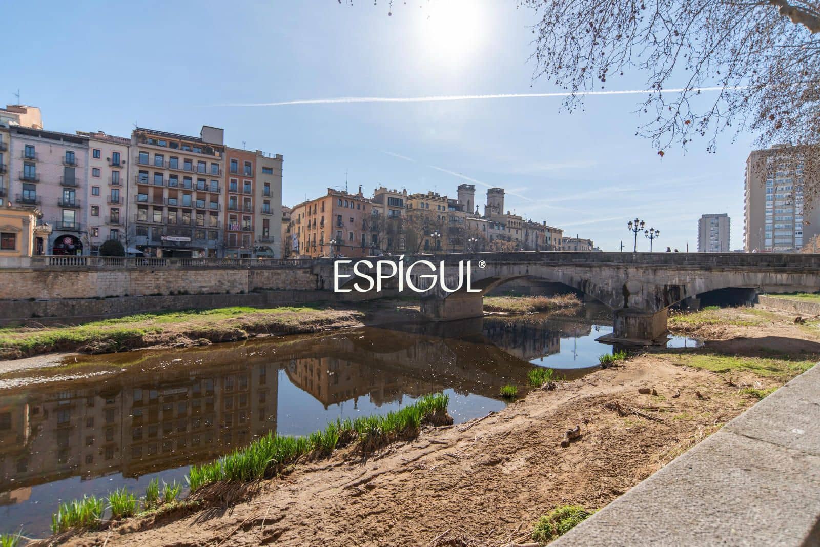 3 bedroom Flat for sale in Girona city with garage - € 1,250,000 (Ref: 10015981)