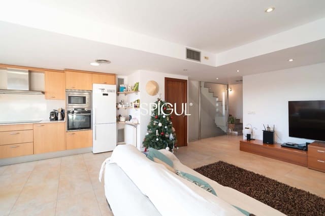 5 chambre Villa/Maison à vendre à Fornells de la Selva avec piscine garage - 785 000 € (Ref: 10015983)