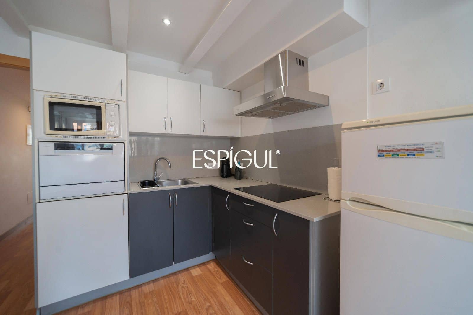 Restaurang/Bar till salu i Girona stad - 1 950 000 € (Ref: 10015984)