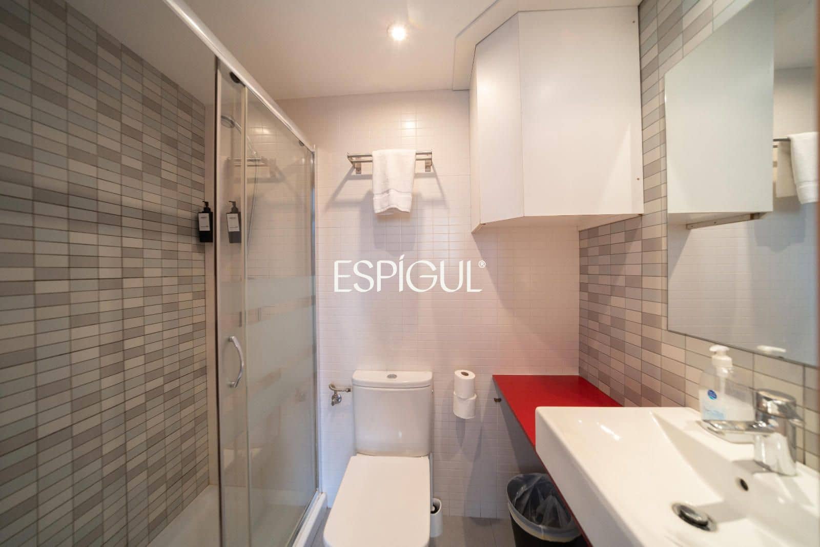 Restaurang/Bar till salu i Girona stad - 1 950 000 € (Ref: 10015984)