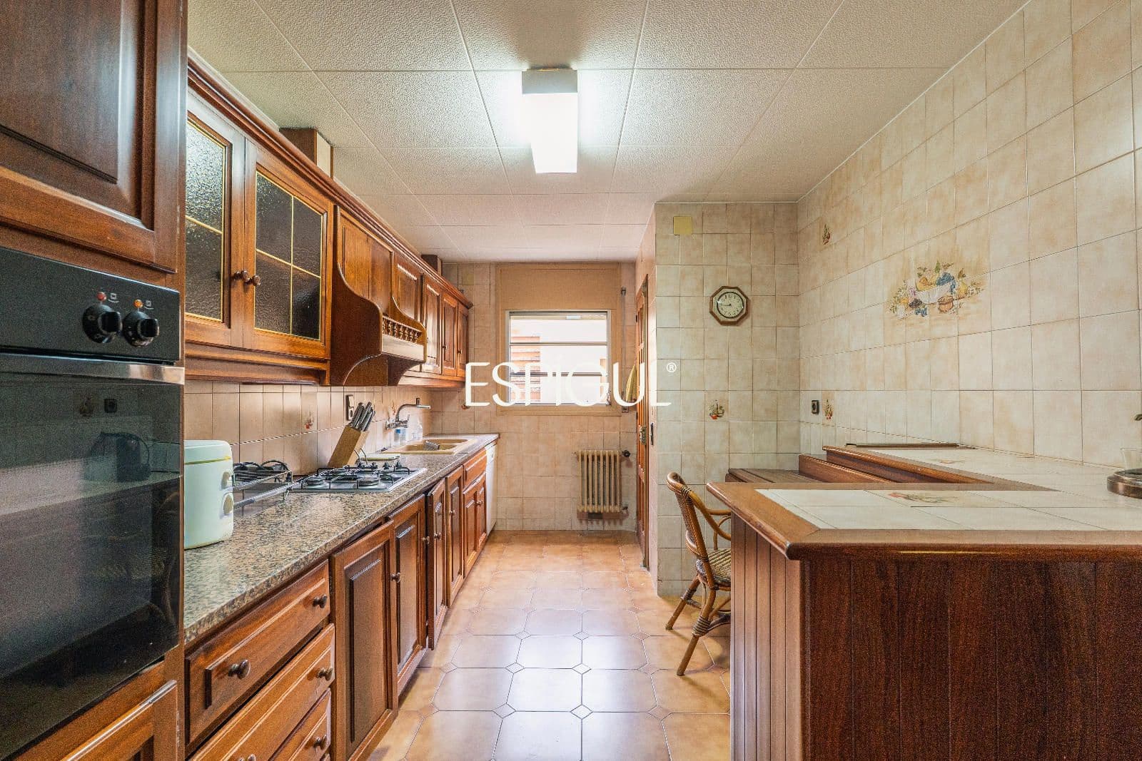 7 bedroom Townhouse for sale in Riudarenes with garage - € 325,000 (Ref: 10015985)