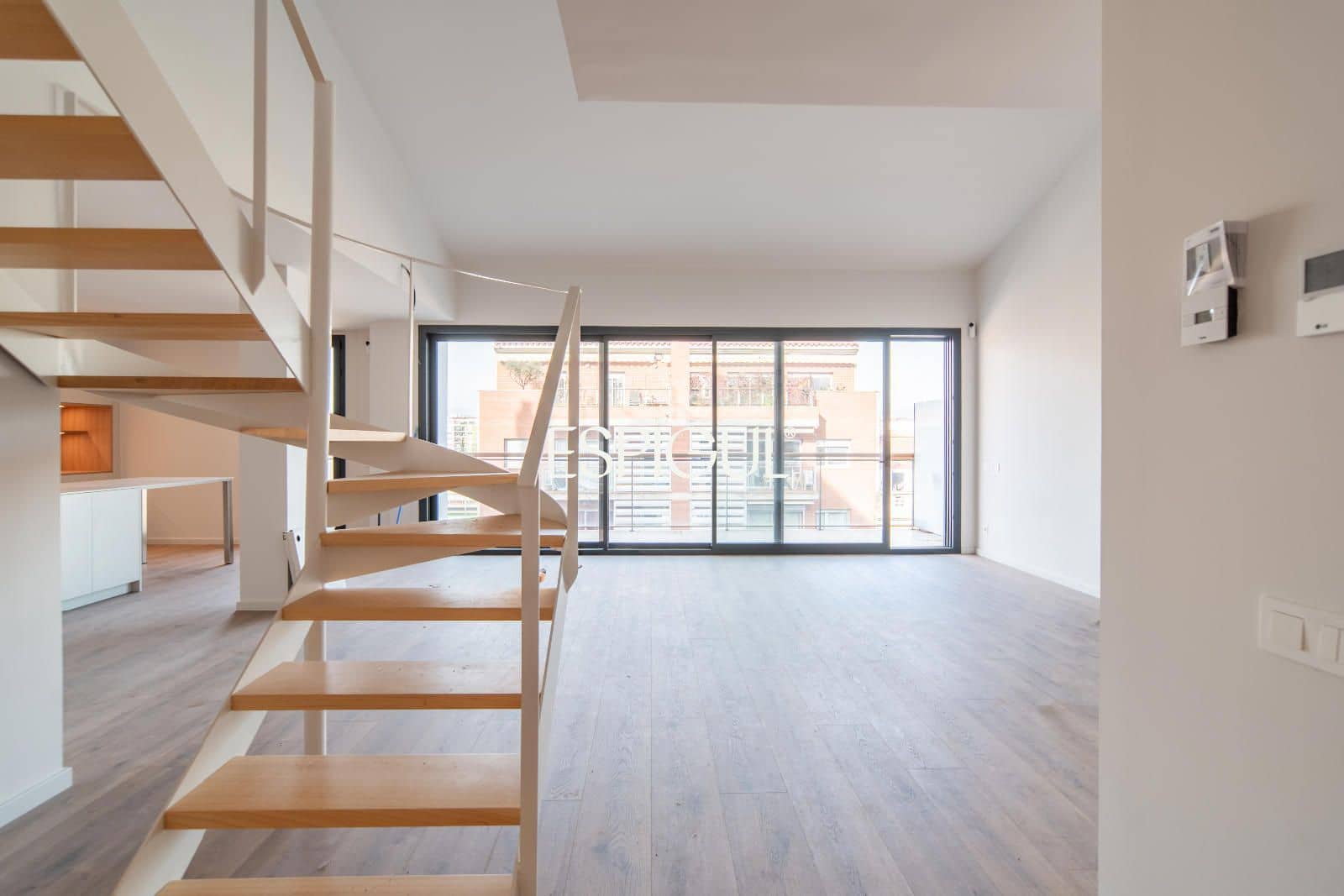 Ático de 7 habitaciones en Girona ciudad en venta con garaje - 1.200.000 € (Ref: 10015986)