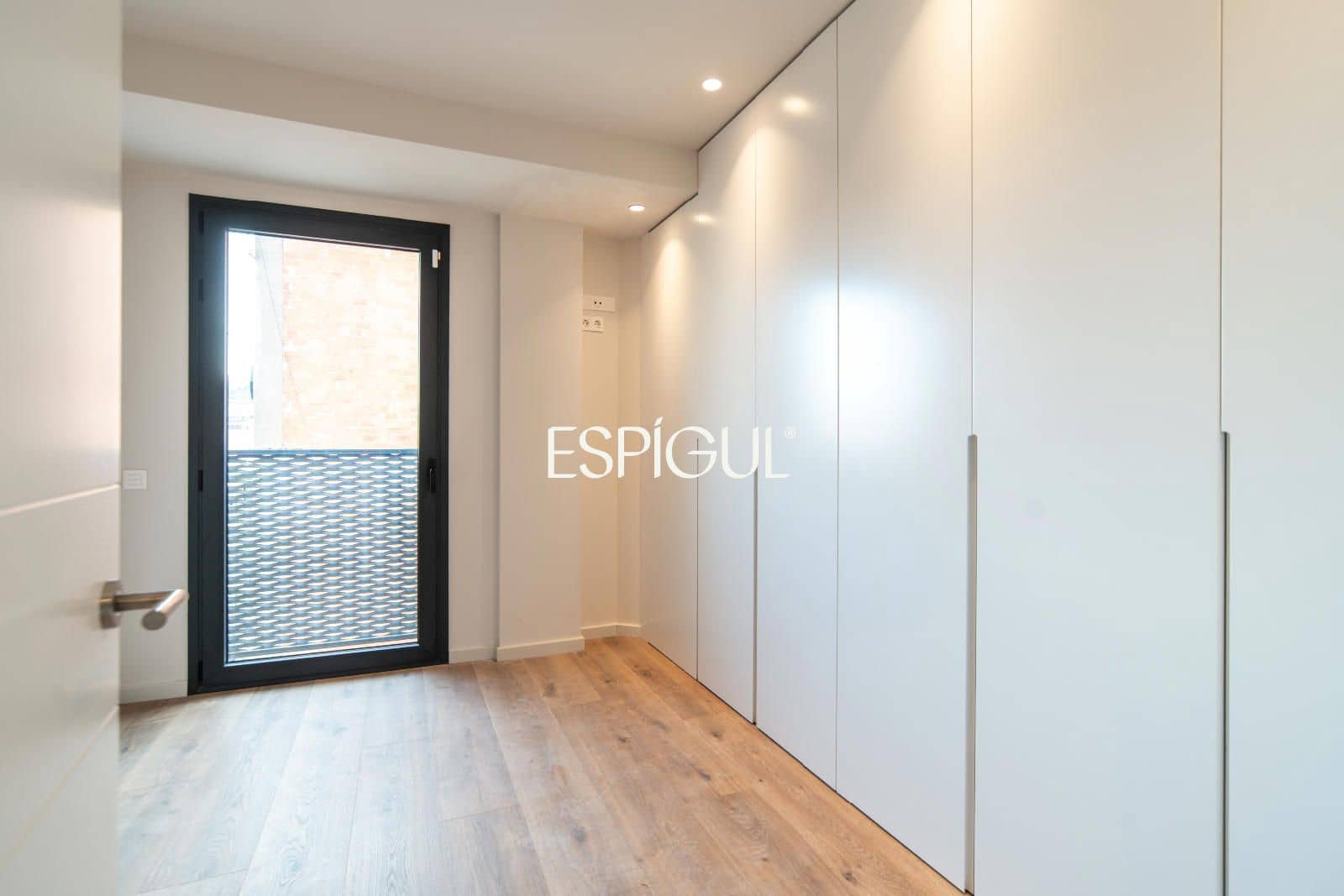 Ático de 7 habitaciones en Girona ciudad en venta con garaje - 1.200.000 € (Ref: 10015986)
