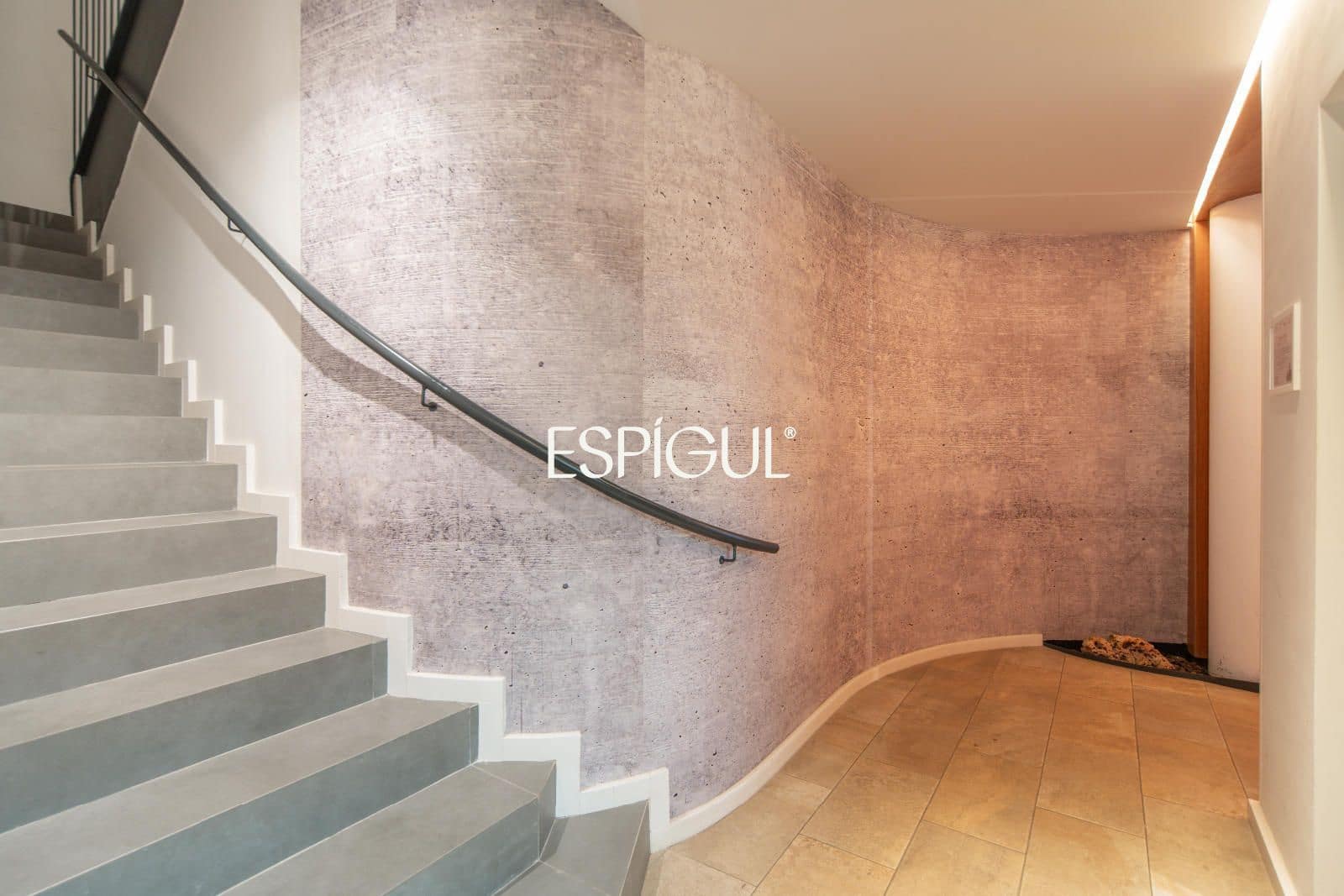 Ático de 7 habitaciones en Girona ciudad en venta con garaje - 1.200.000 € (Ref: 10015986)