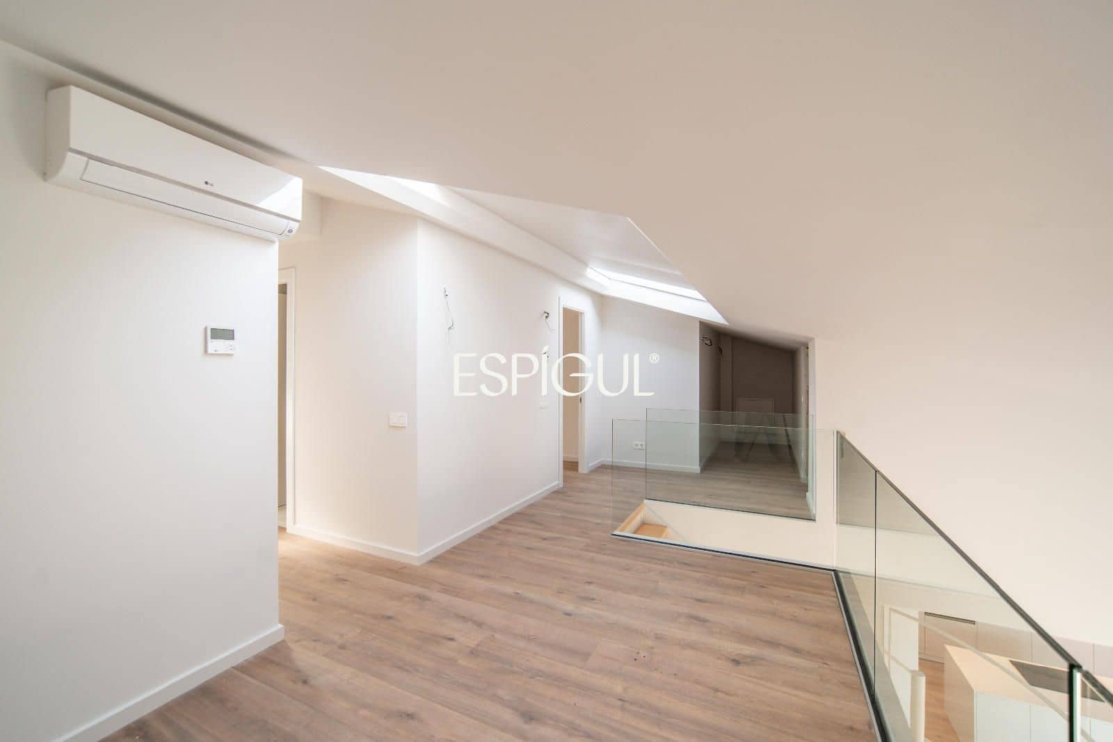 Ático de 7 habitaciones en Girona ciudad en venta con garaje - 1.200.000 € (Ref: 10015986)