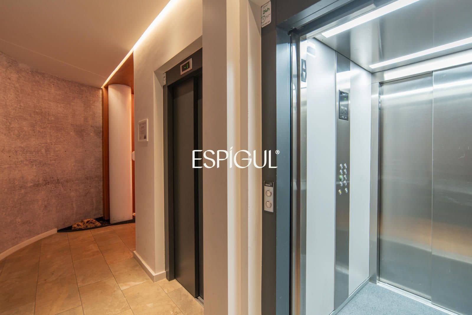 Ático de 7 habitaciones en Girona ciudad en venta con garaje - 1.200.000 € (Ref: 10015986)