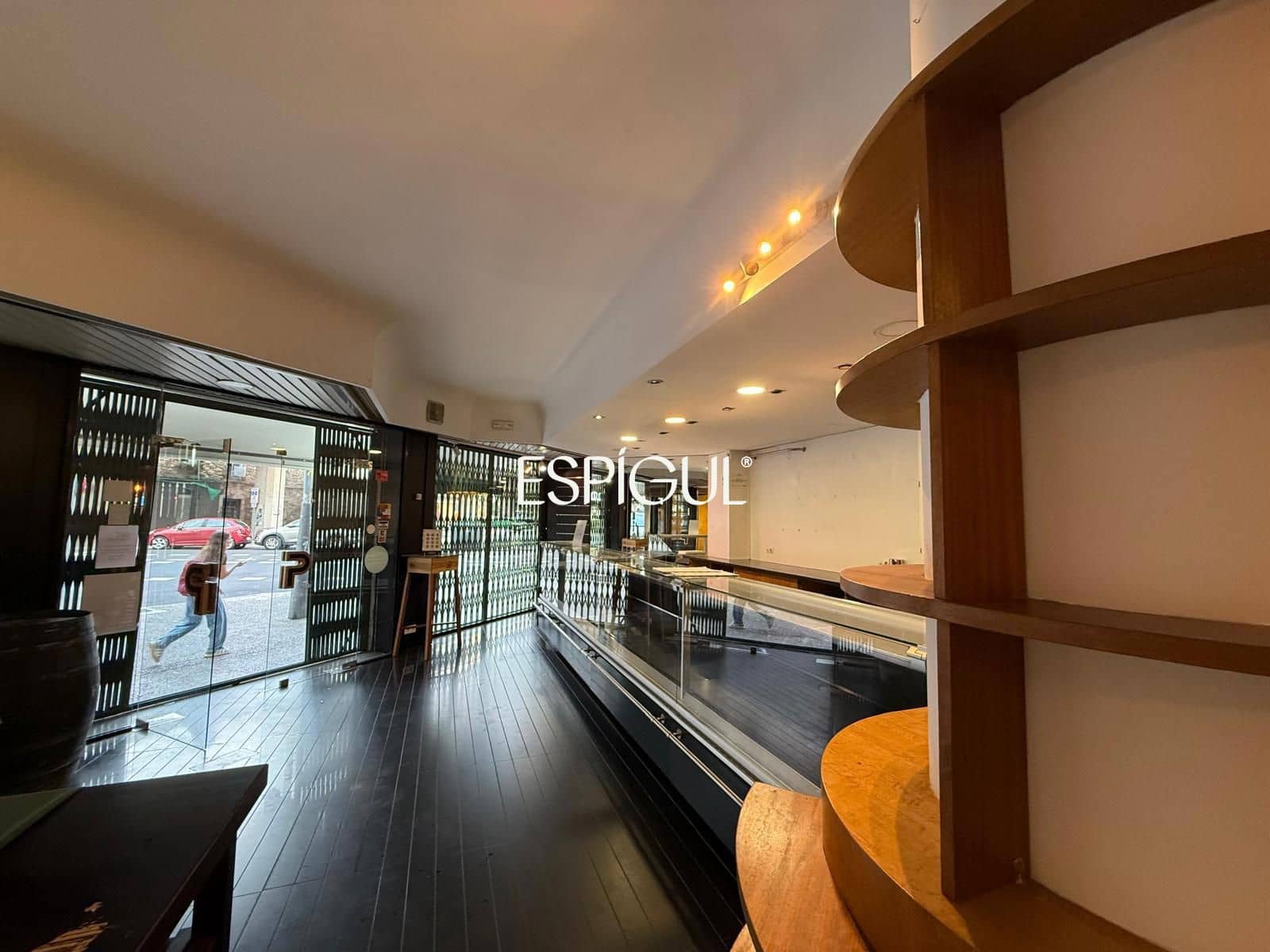 Gewerbe zu vermieten in Girona Stadt - 1.550 € (Ref: 10015987)