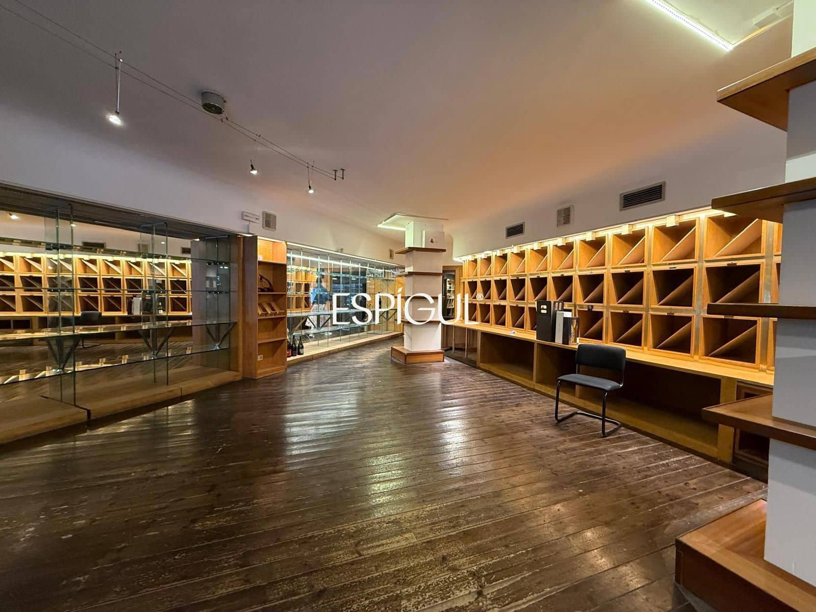 Gewerbe zu vermieten in Girona Stadt - 1.550 € (Ref: 10015987)