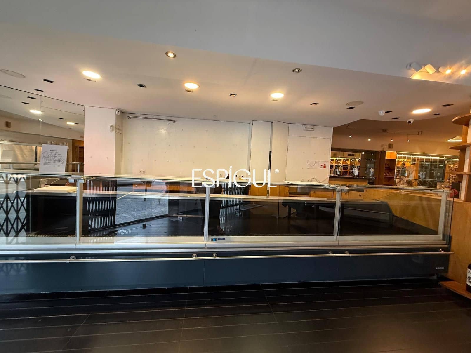 Gewerbe zu vermieten in Girona Stadt - 1.550 € (Ref: 10015987)