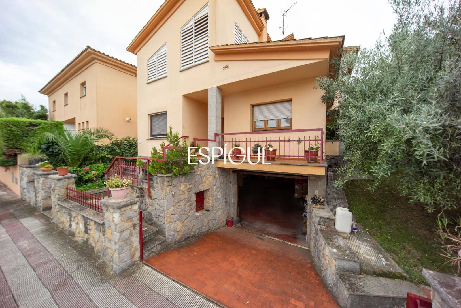 4 camera da letto Villa in vendita in Girona citta con garage - 800.000 € (Rif: 10015988)
