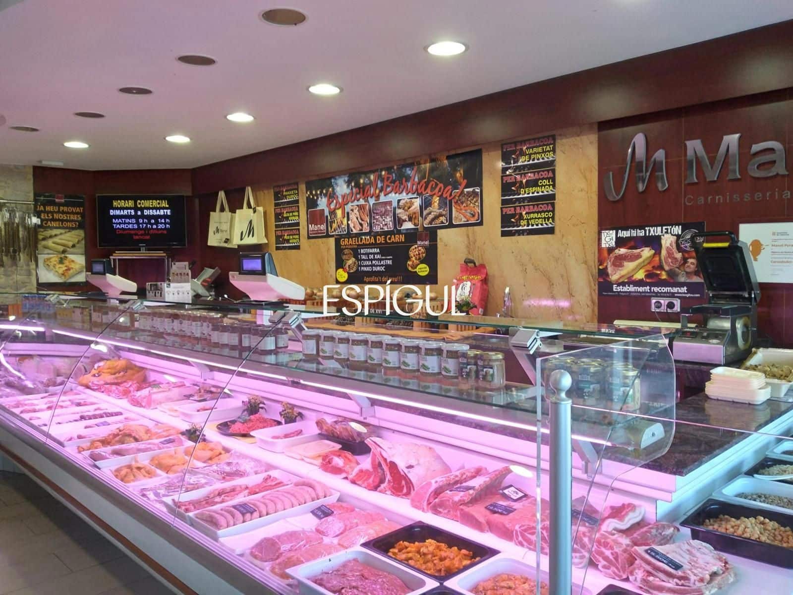 Commercial for sale in Angles - € 250,000 (Ref: 10015990)