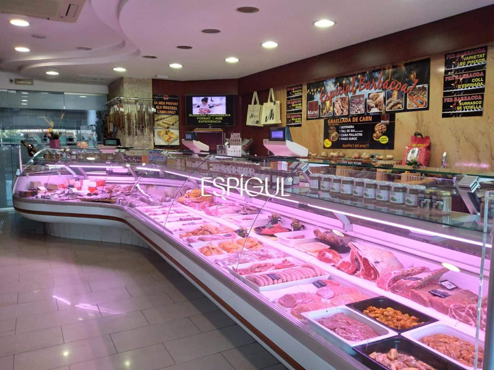 Commercial for sale in Angles - € 250,000 (Ref: 10015990)