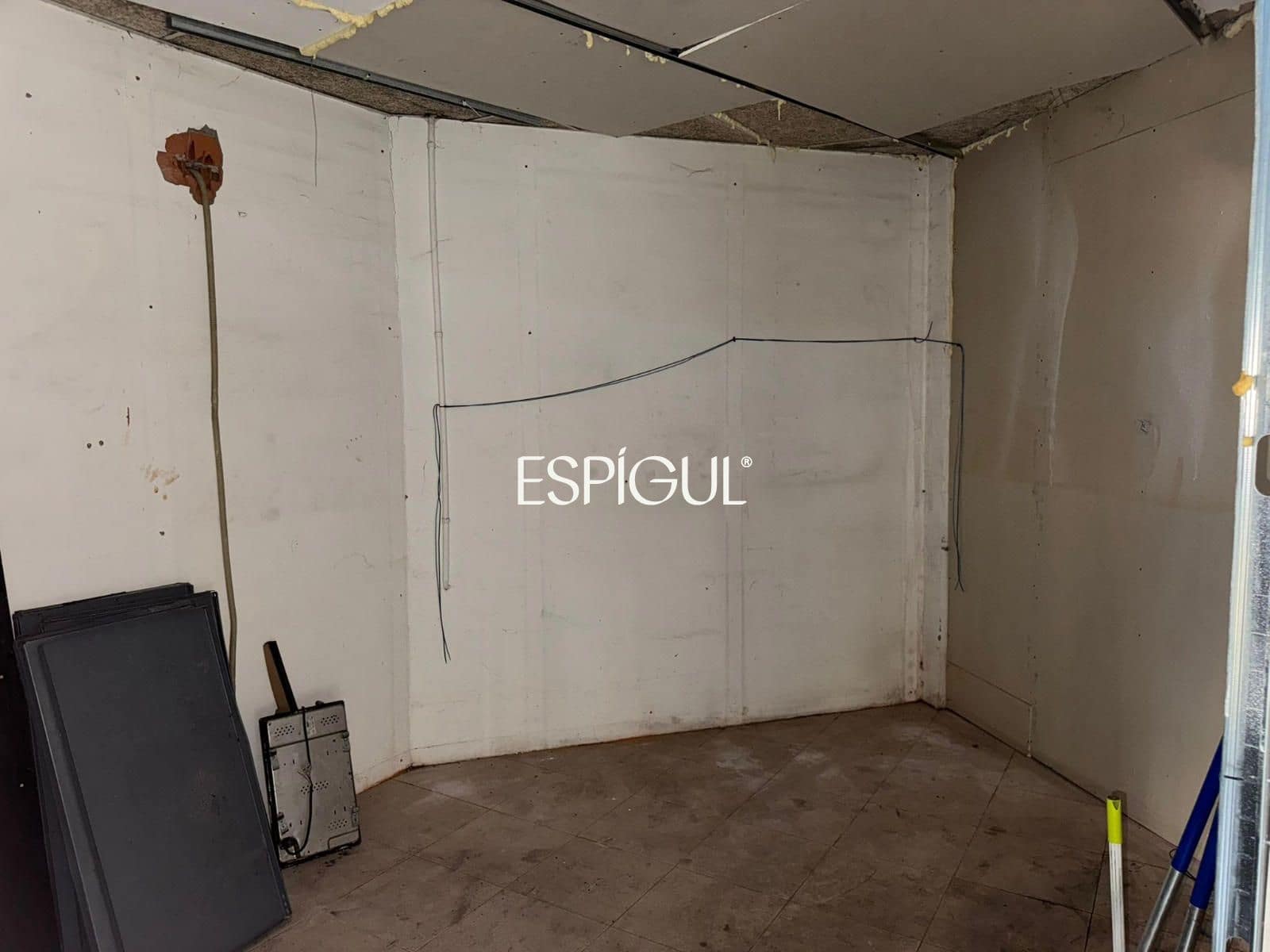 Commercial for sale in Bordils - € 215,000 (Ref: 10015992)