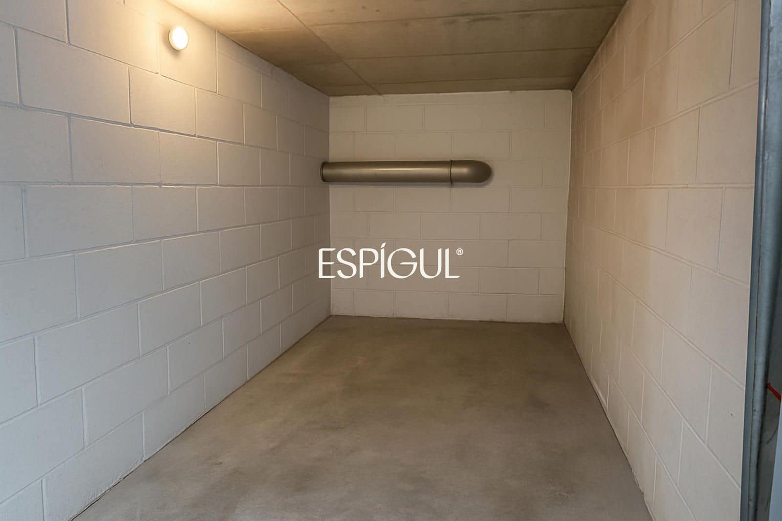 Garage for sale in Girona city - € 18,000 (Ref: 10015993)