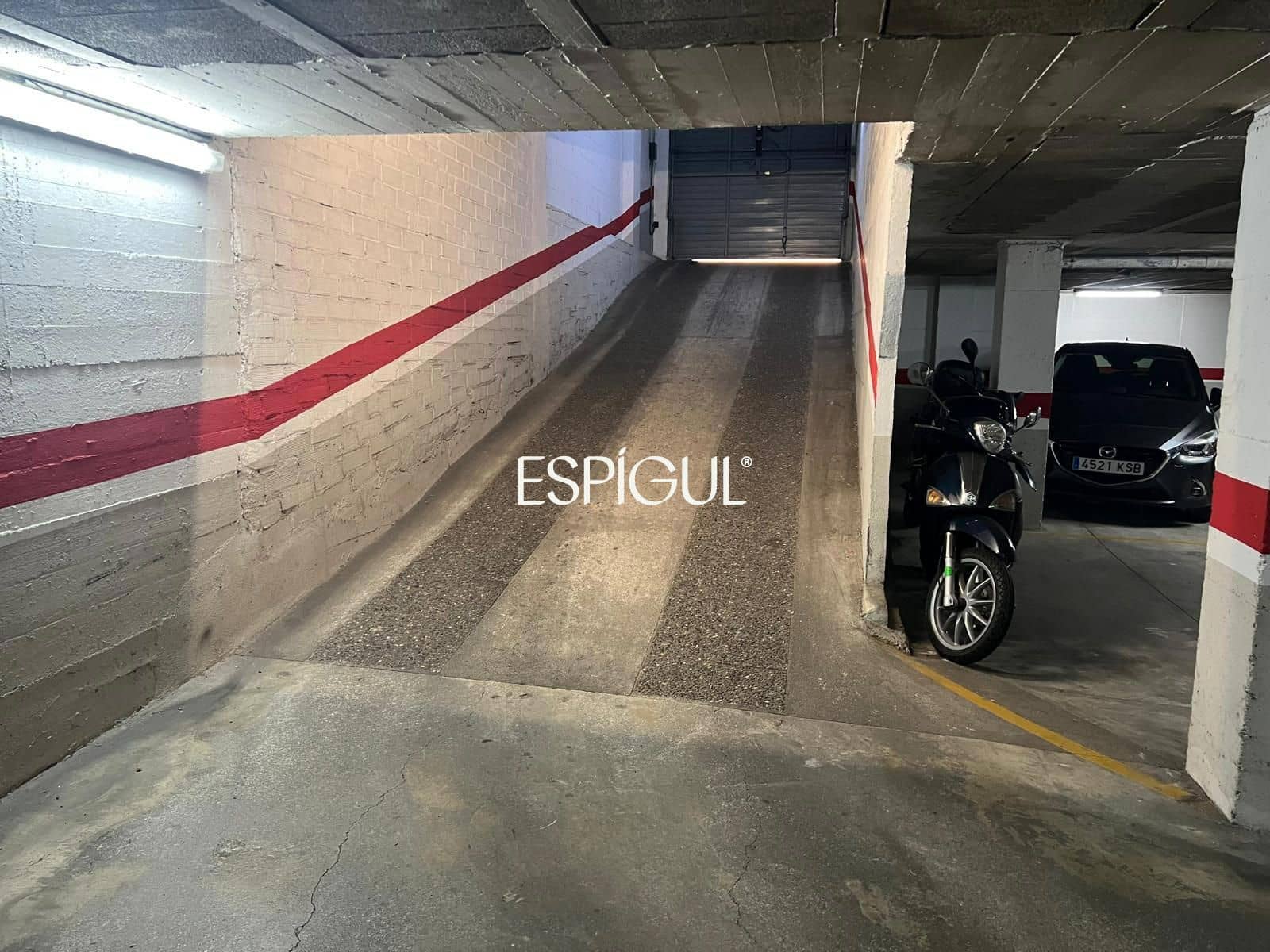 Garage for sale in Girona city - € 18,000 (Ref: 10015993)