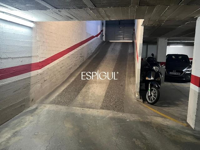 Garage for sale in Girona city - € 18,000 (Ref: 10015993)
