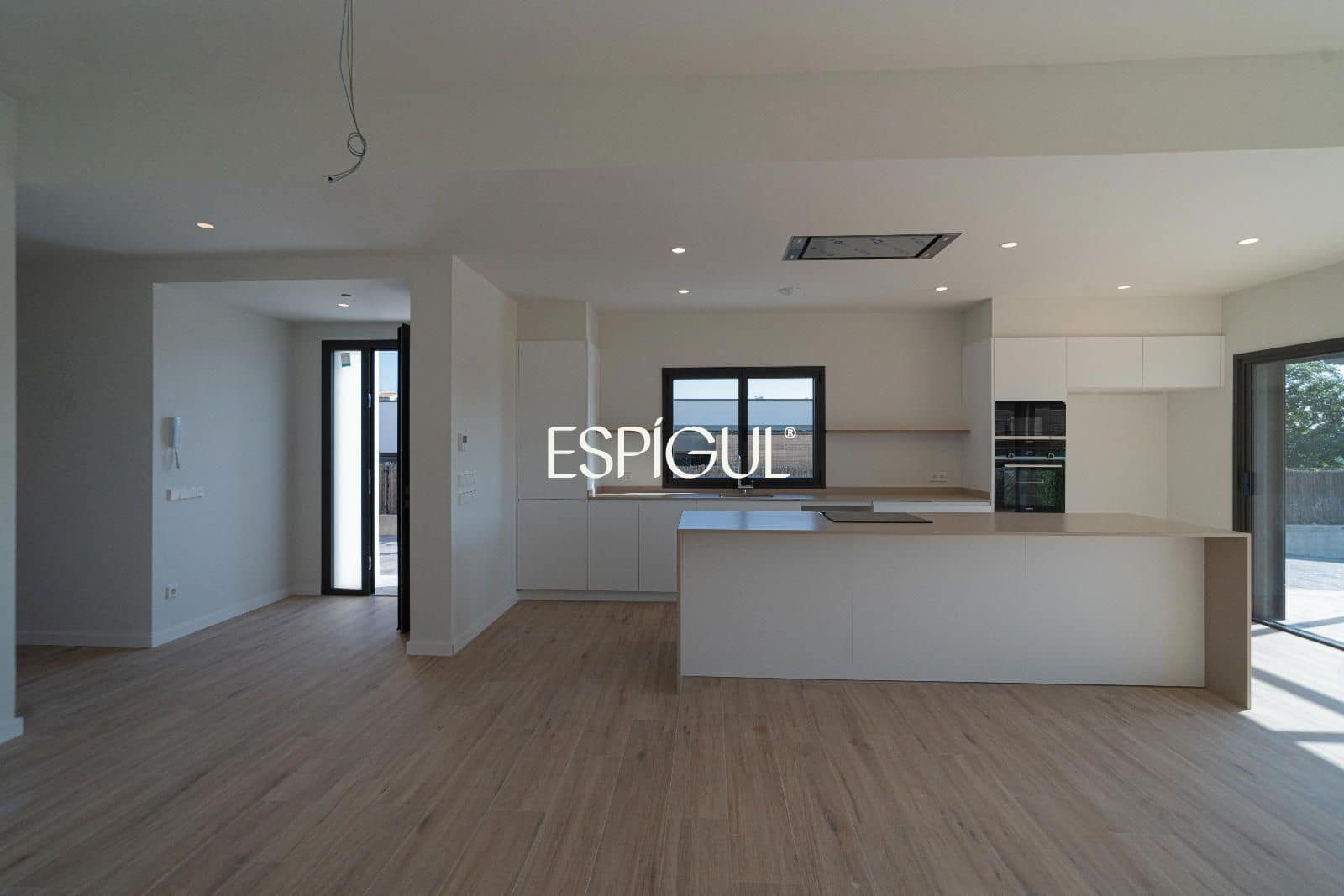 4 Zimmer Villa zu verkaufen in Banyoles - 575.000 € (Ref: 10015995)