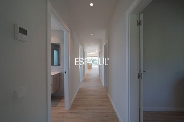 4 Zimmer Villa zu verkaufen in Banyoles - 575.000 € (Ref: 10015995)