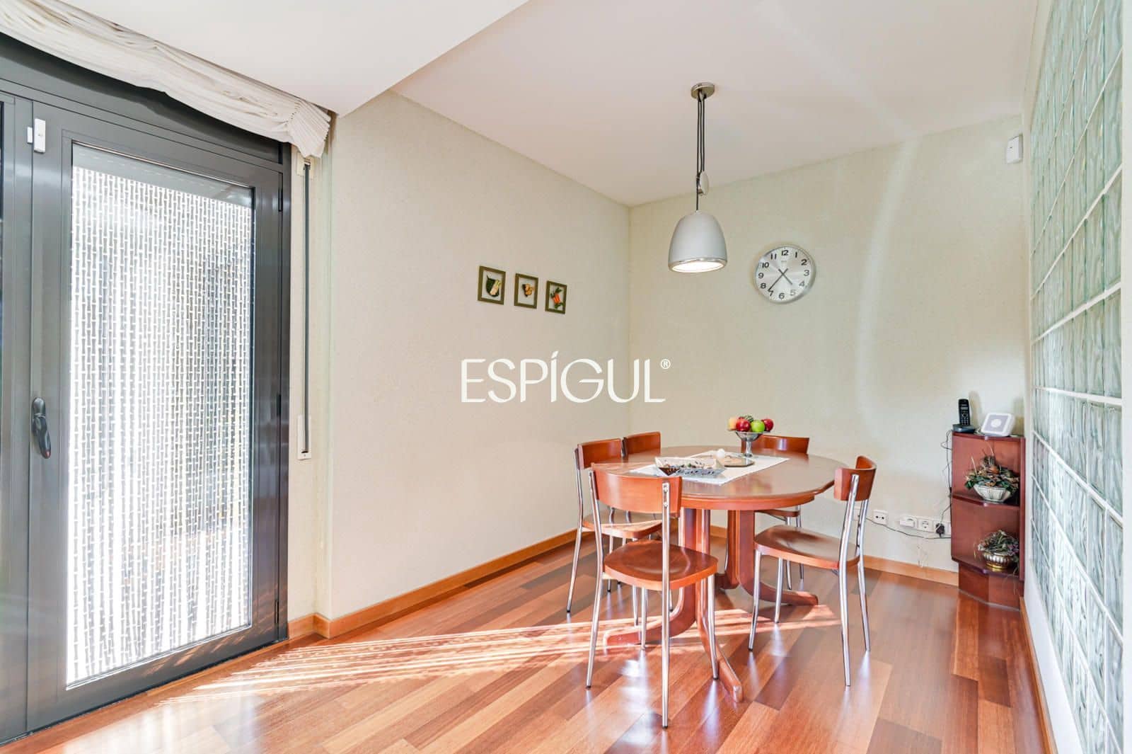 5 bedroom Villa for sale in Sarria de Ter with pool garage - € 890,000 (Ref: 10015996)
