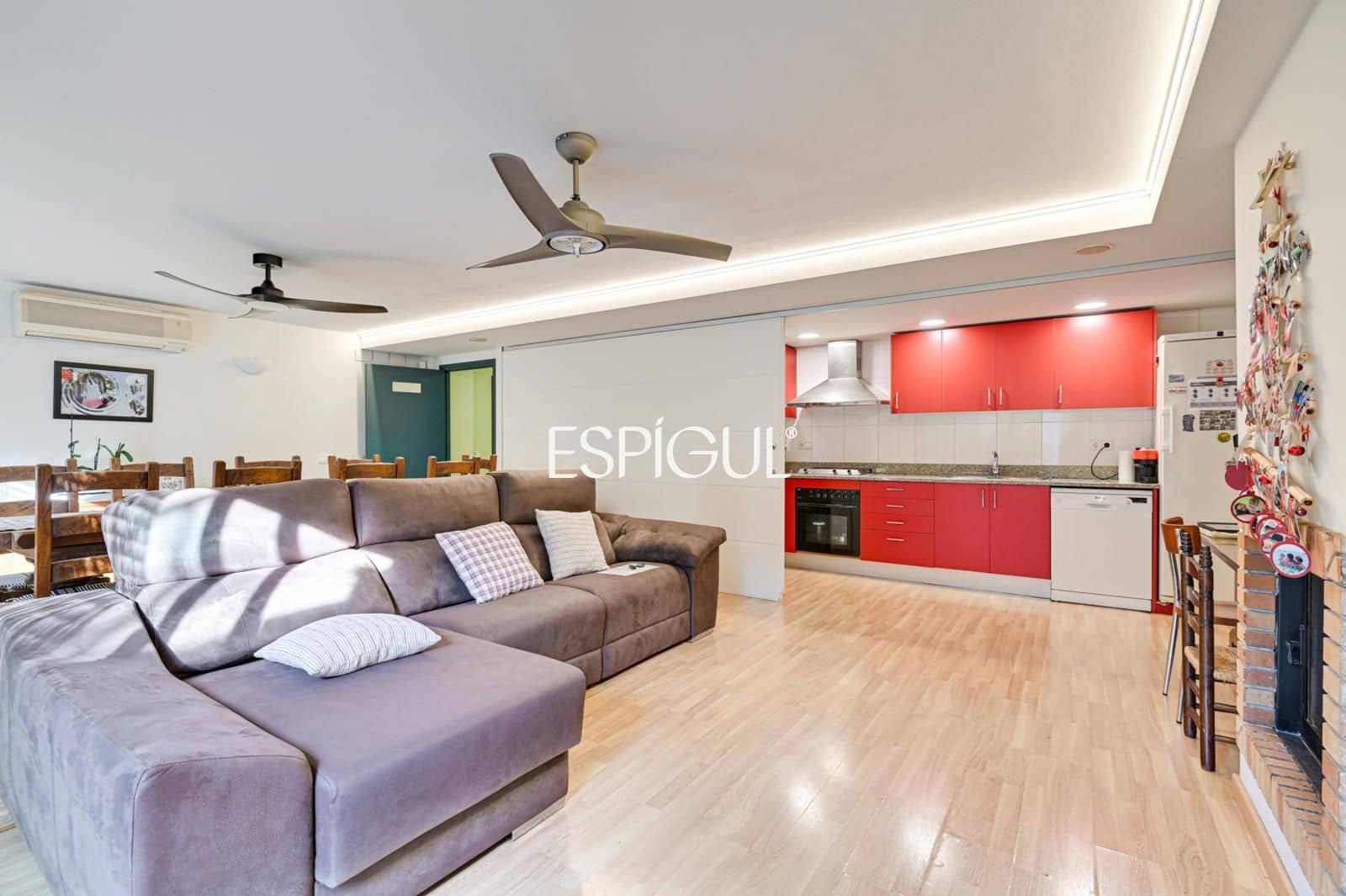 5 bedroom Villa for sale in Sarria de Ter with pool garage - € 890,000 (Ref: 10015996)