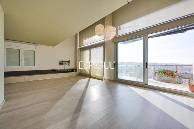 3 slaapkamer Penthouse te koop in Gerona stad met zwembad garage - € 1.700.000 (Ref: 10015998)