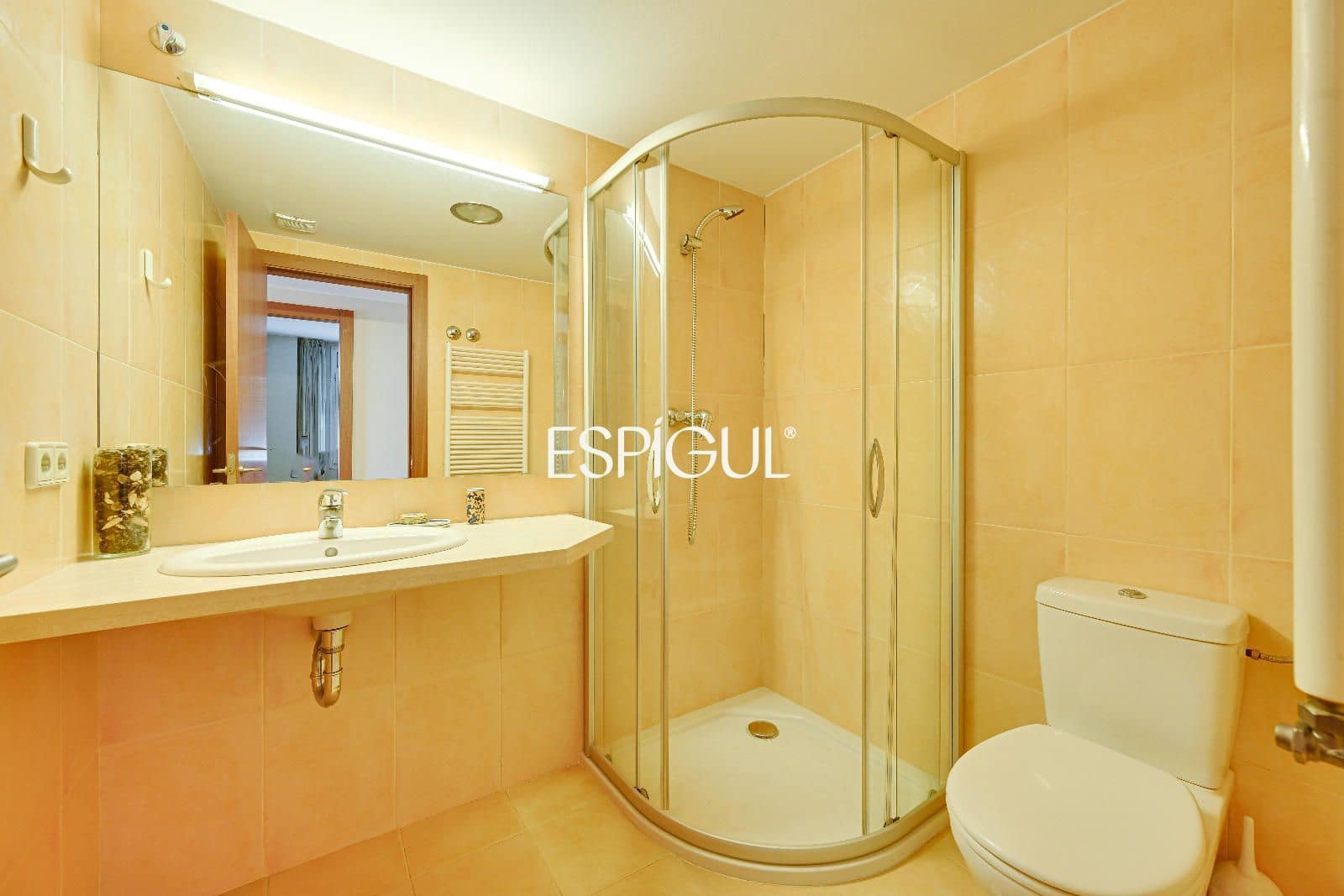 3 bedroom Penthouse for sale in Girona city with pool garage - € 1,700,000 (Ref: 10015998)