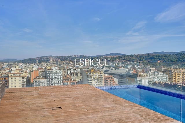 3 slaapkamer Penthouse te koop in Gerona stad met zwembad garage - € 1.700.000 (Ref: 10015998)