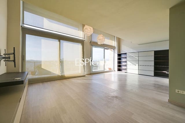 3 slaapkamer Penthouse te koop in Gerona stad met zwembad garage - € 1.700.000 (Ref: 10015998)