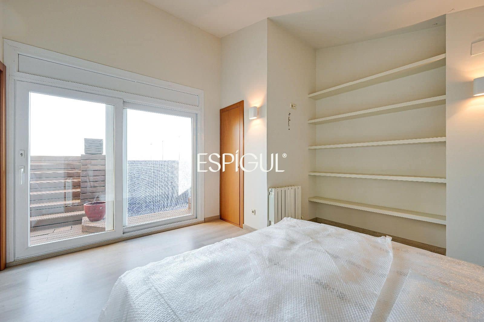 3 bedroom Penthouse for sale in Girona city with pool garage - € 1,700,000 (Ref: 10015998)