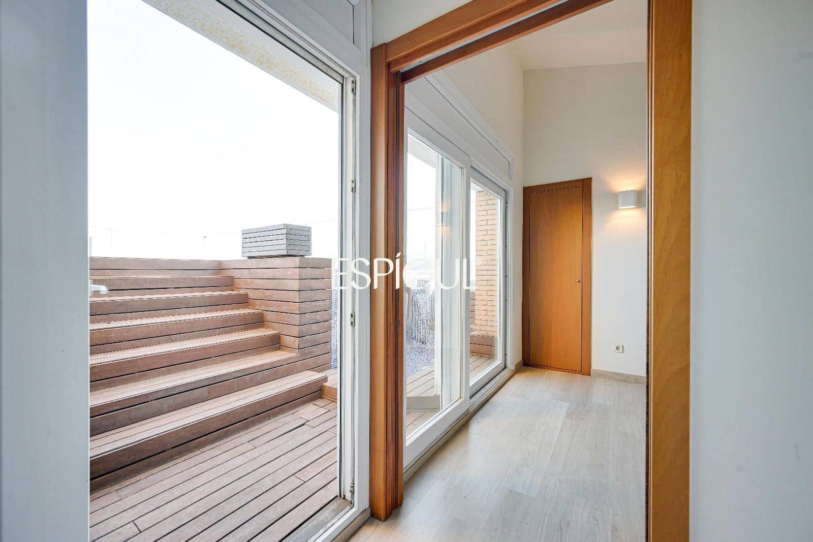 3 bedroom Penthouse for sale in Girona city with pool garage - € 1,700,000 (Ref: 10015998)