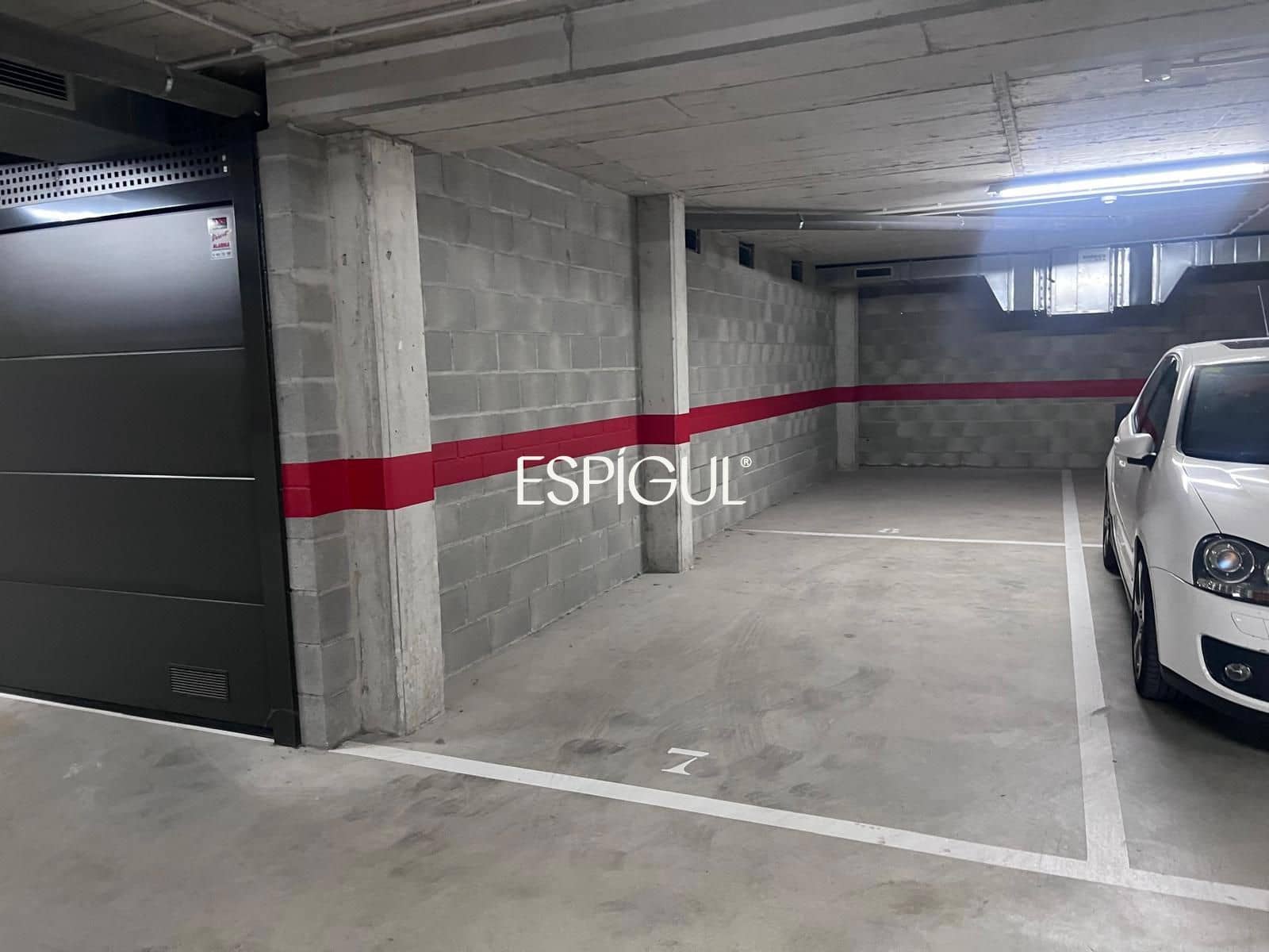 Garage for sale in Fornells de la Selva - € 15,000 (Ref: 10016002)