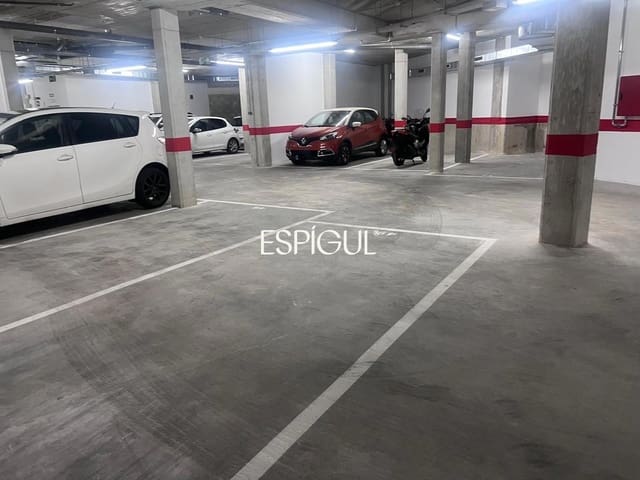Garage in vendita in Fornells de la Selva - 15.000 € (Rif: 10016002)