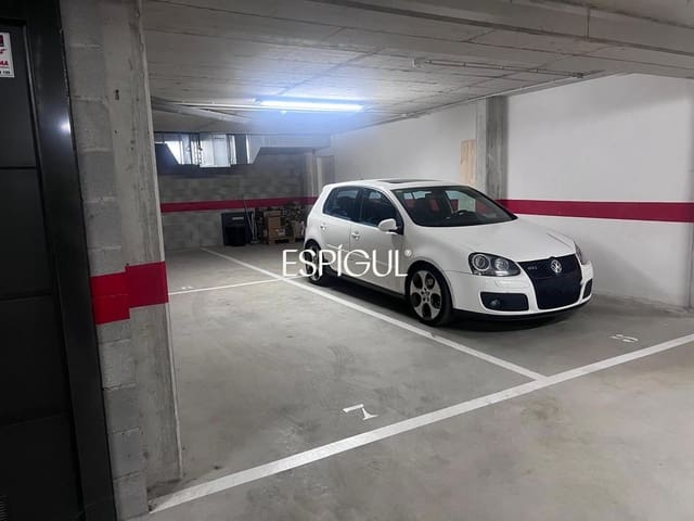Garage in vendita in Fornells de la Selva - 15.000 € (Rif: 10016002)