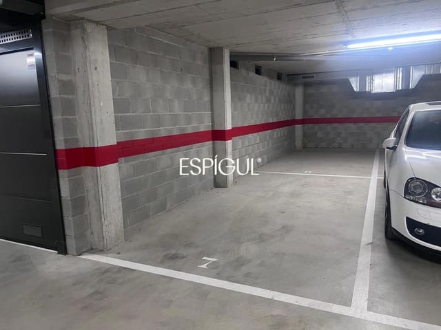 Garage in vendita in Fornells de la Selva - 15.000 € (Rif: 10016002)