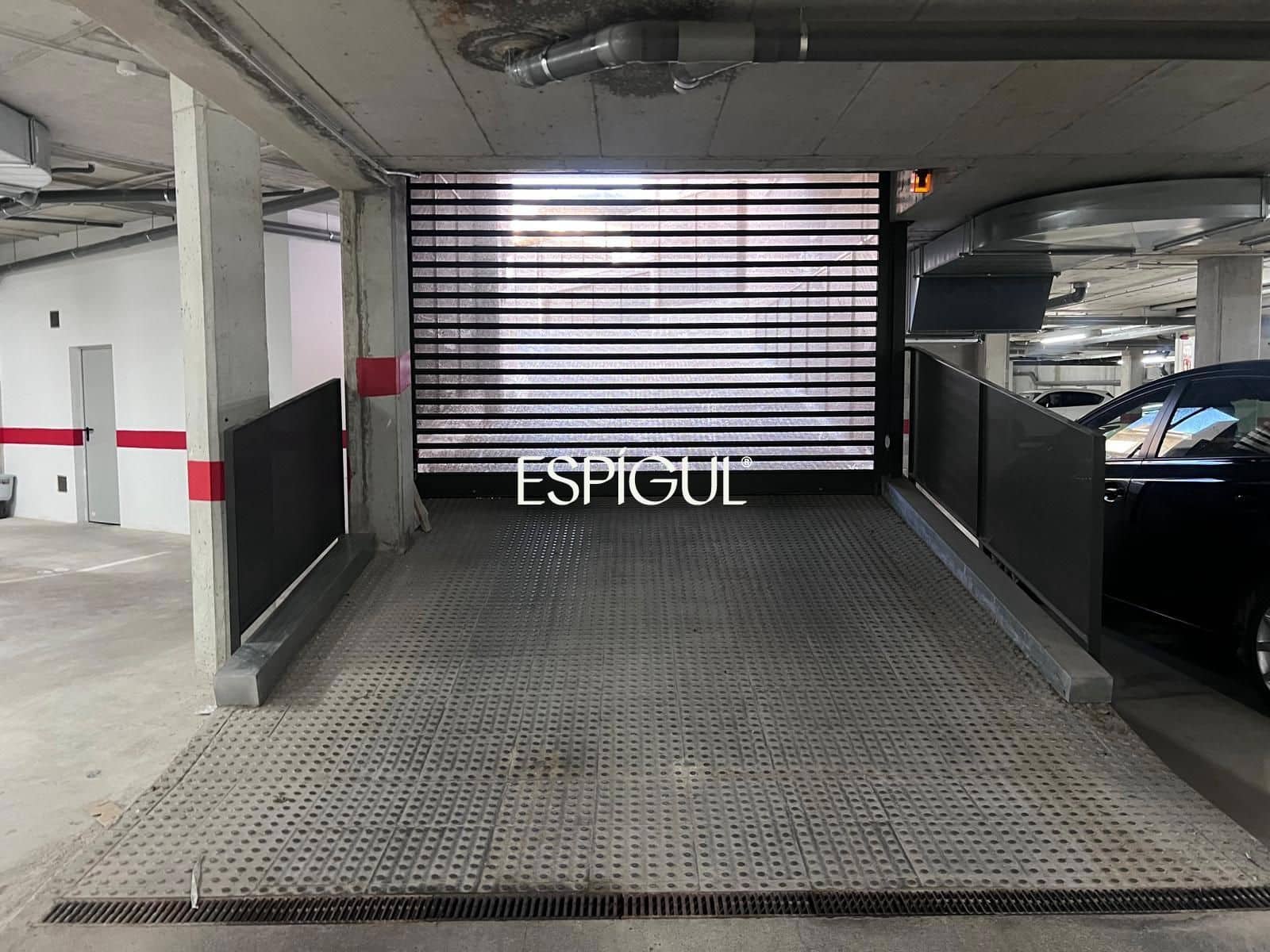 Garage for sale in Fornells de la Selva - € 15,000 (Ref: 10016002)