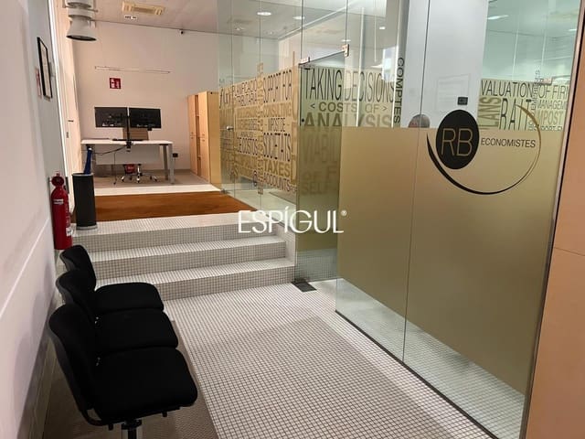 Kontor til salgs i Girona by - € 210 000 (Ref: 10016003)