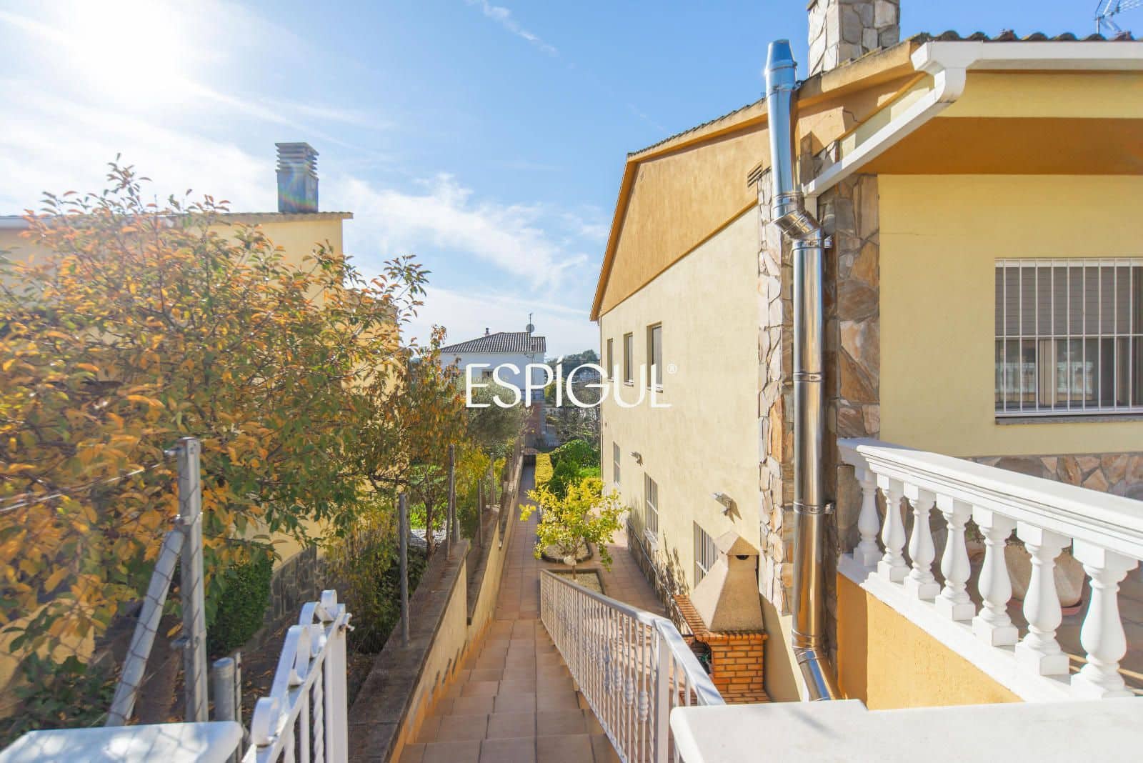 7 slaapkamer Villa te koop in Macanet de la Selva met garage - € 350.000 (Ref: 10016004)
