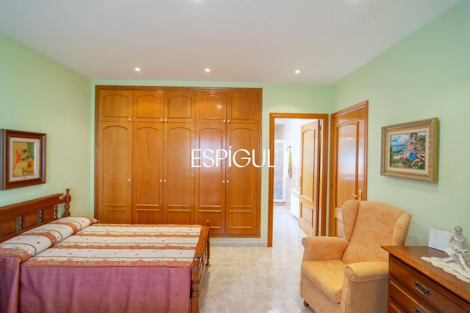 7 slaapkamer Villa te koop in Macanet de la Selva met garage - € 350.000 (Ref: 10016004)