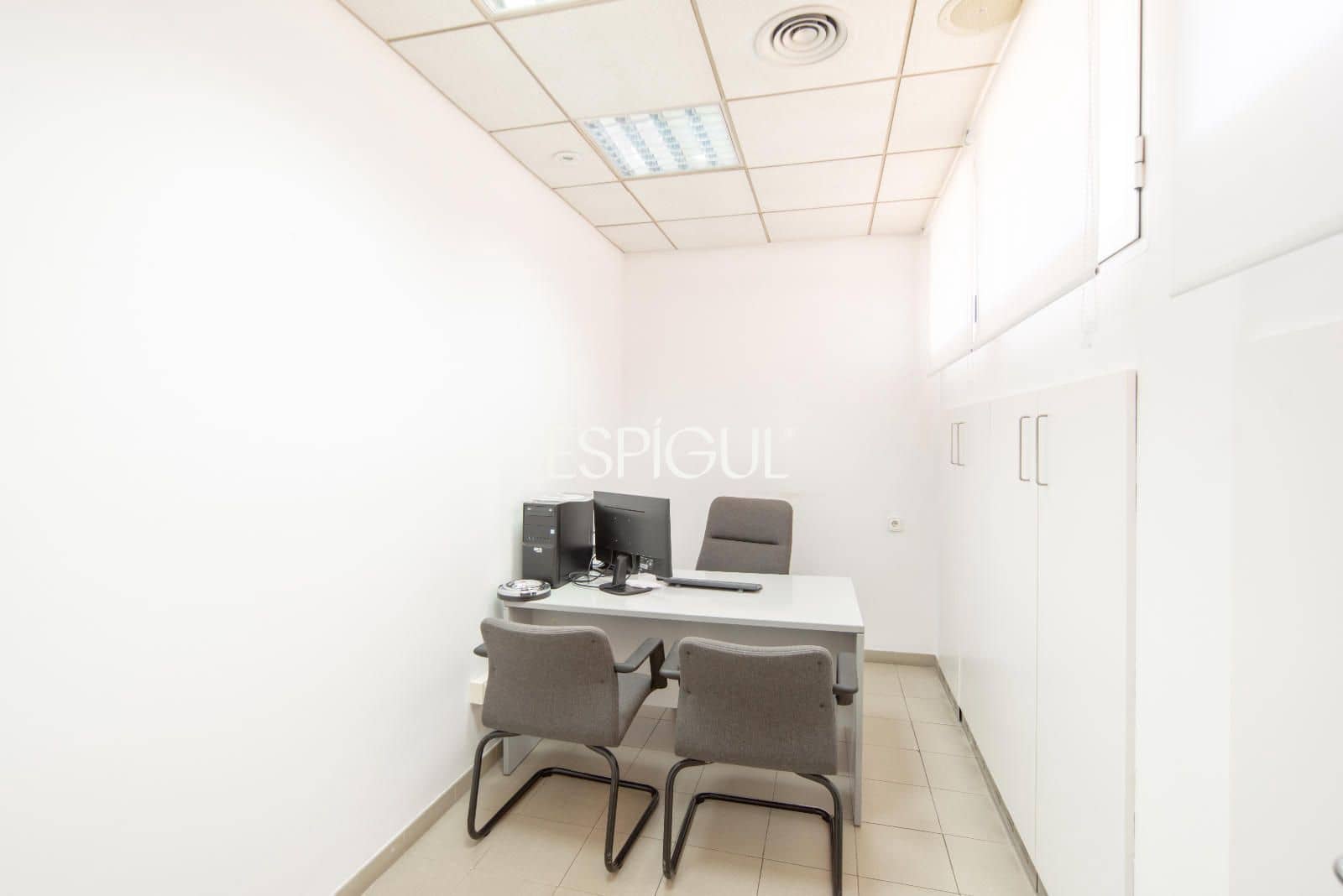 4 soveværelse Penthouse til salg i Girona by - € 500.000 (Ref: 10016009)