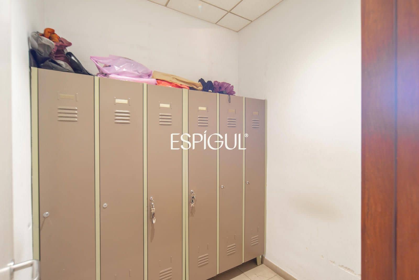 4 soveværelse Penthouse til salg i Girona by - € 500.000 (Ref: 10016009)