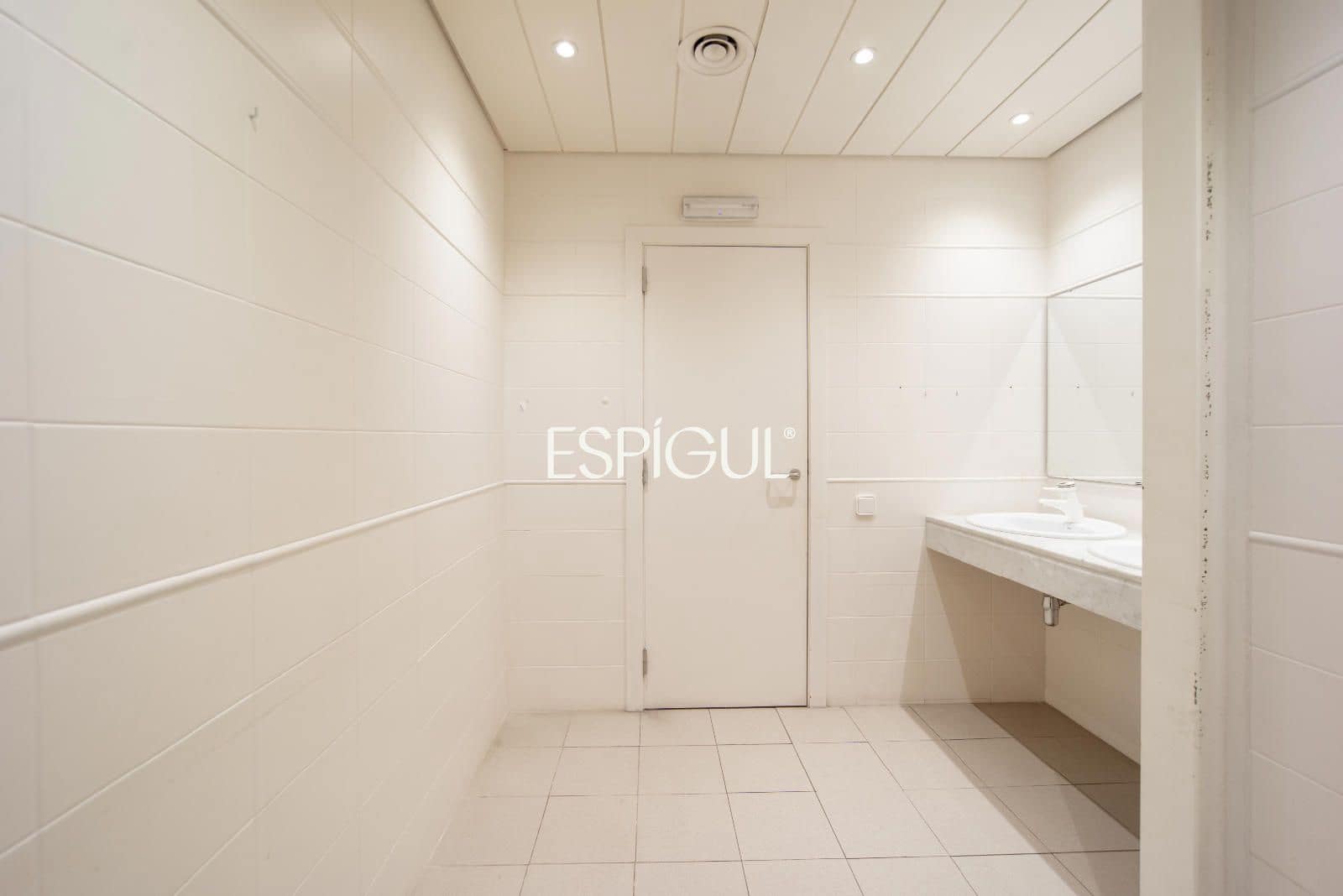 4 soveværelse Penthouse til salg i Girona by - € 500.000 (Ref: 10016009)