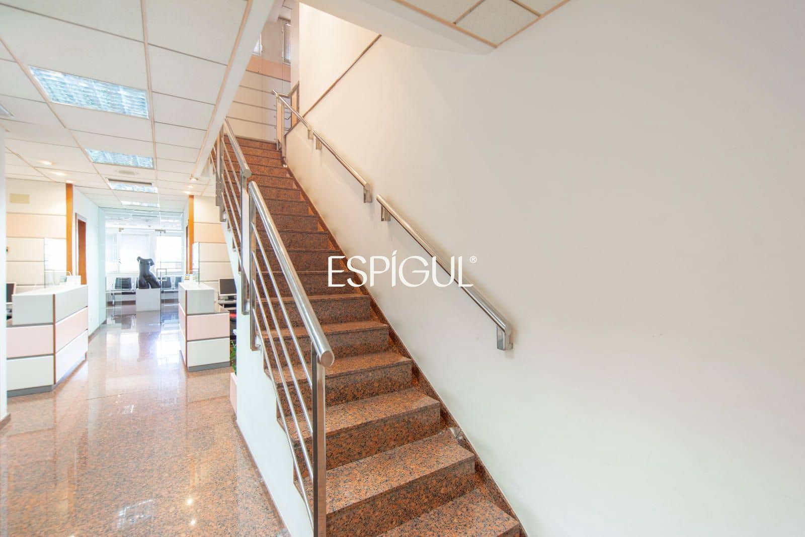 4 soveværelse Penthouse til salg i Girona by - € 500.000 (Ref: 10016009)