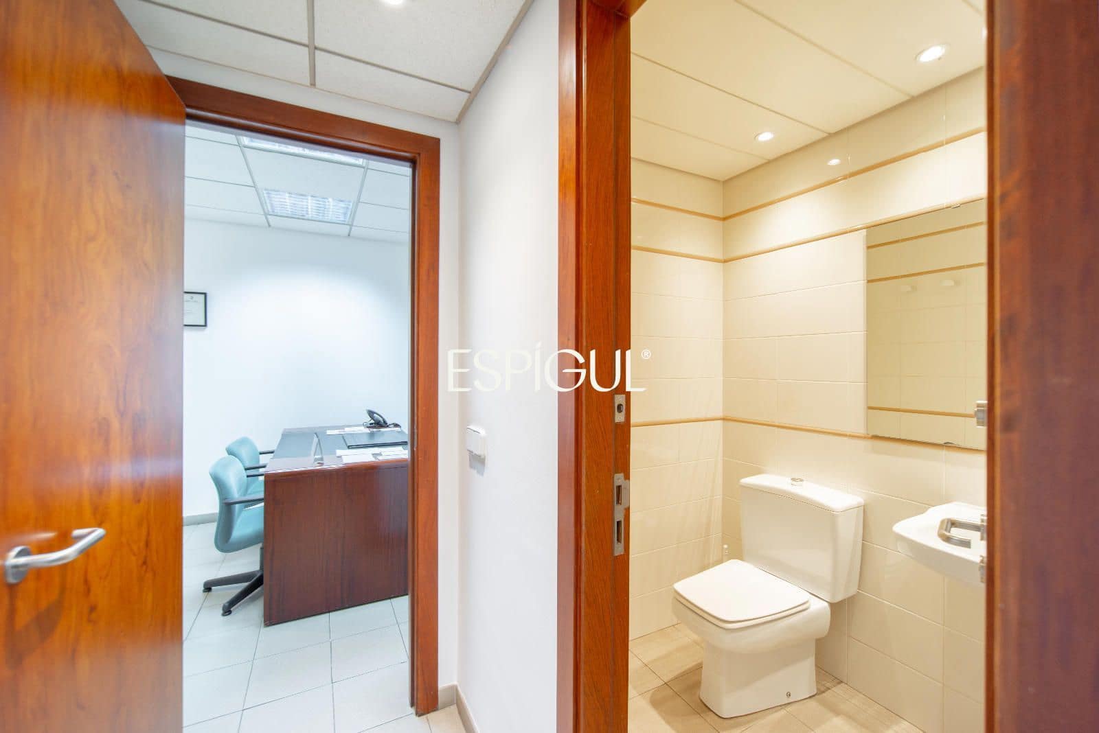 4 soveværelse Penthouse til salg i Girona by - € 500.000 (Ref: 10016009)