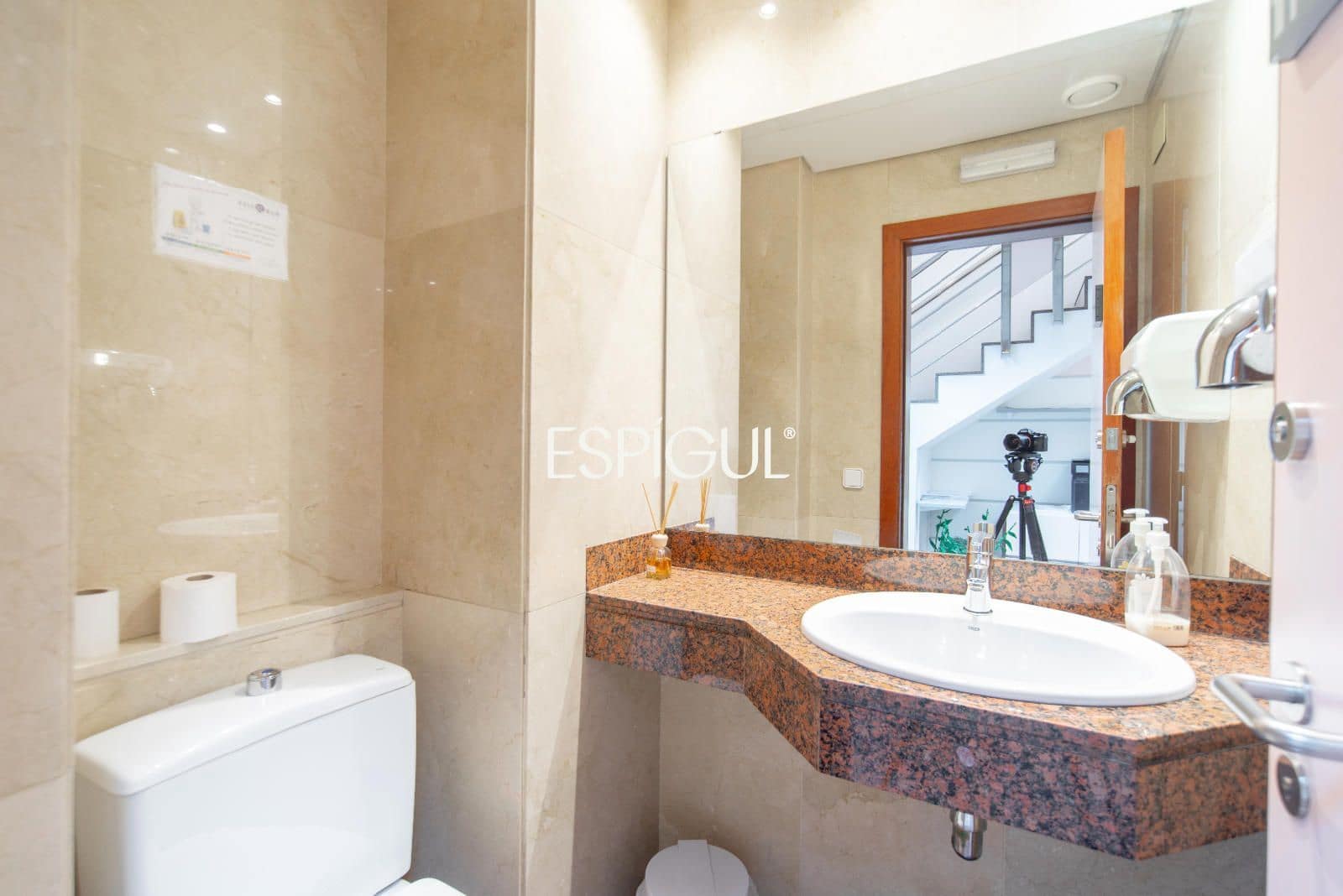 4 soveværelse Penthouse til salg i Girona by - € 500.000 (Ref: 10016009)