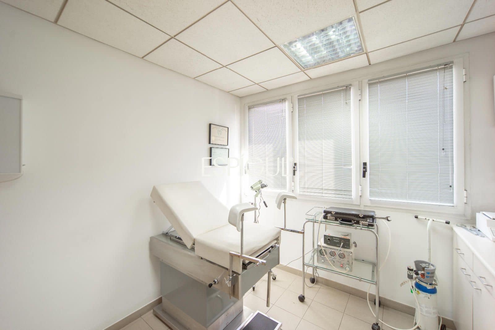 4 soveværelse Penthouse til salg i Girona by - € 500.000 (Ref: 10016009)