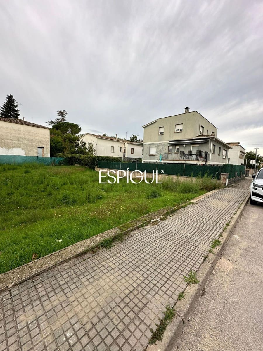 Building Plot for sale in Caldes de Malavella - € 100,000 (Ref: 10016011)