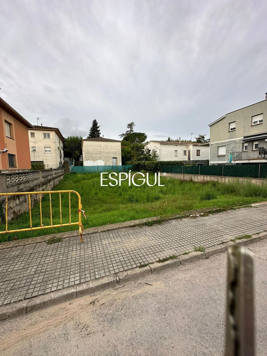 Building Plot for sale in Caldes de Malavella - € 100,000 (Ref: 10016011)